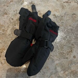 Kombi winter gloves children size small